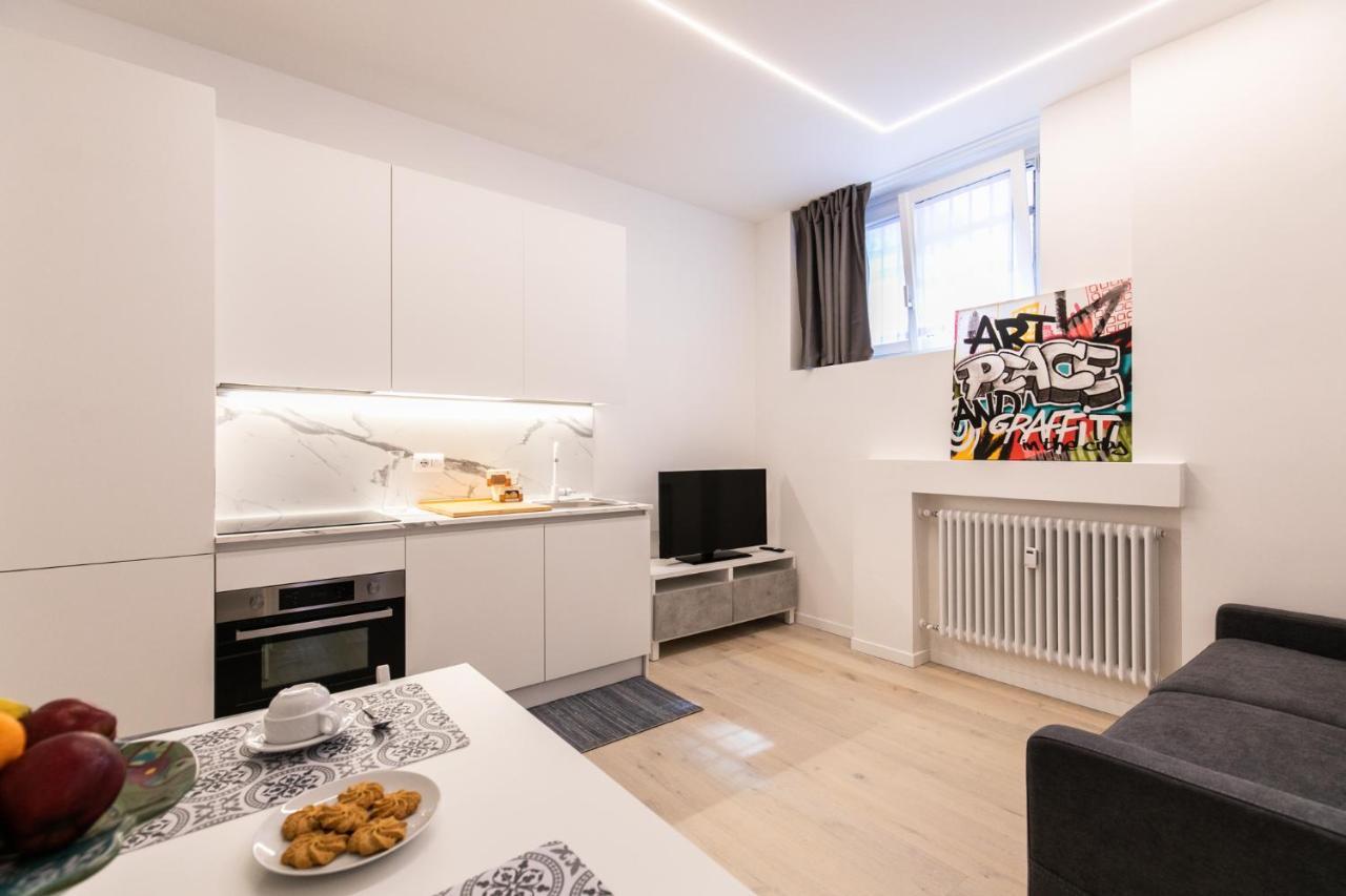 Luxury Apartment - A Due Passi Dal Centro Di Milano Экстерьер фото