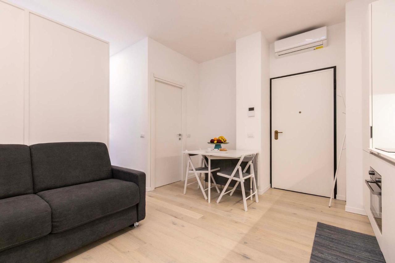Luxury Apartment - A Due Passi Dal Centro Di Milano Экстерьер фото