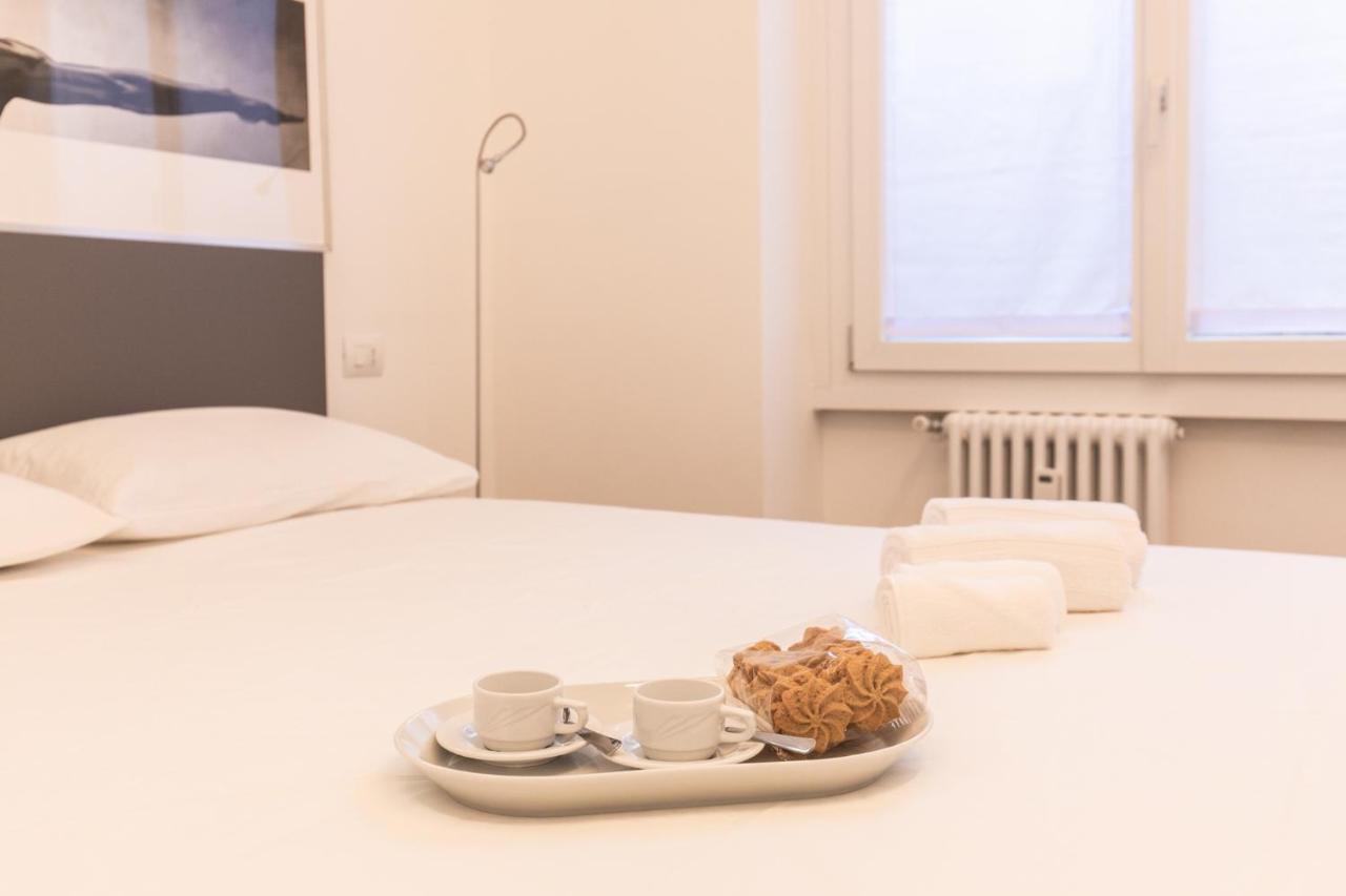 Luxury Apartment - A Due Passi Dal Centro Di Milano Экстерьер фото